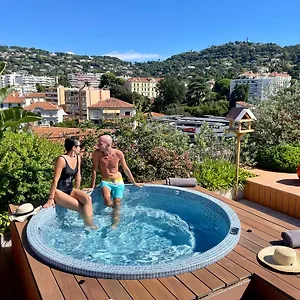 Hotel Western Premier Le Patio Des Artistes Wellness Jacuzzi, Cannes