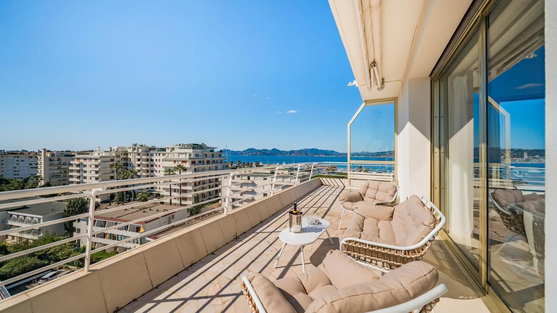 Apartment Appartement Vue Mer Panoramique Cannes